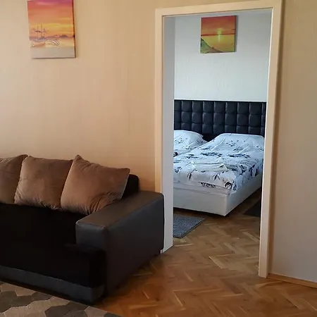 Apartament Plamen Delux Burgas